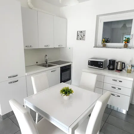 アパート Grand View 2 アッバディーア・ラリアーナ